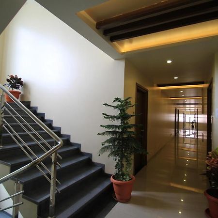 Hotel Sai Smaran Shirdi Dış mekan fotoğraf