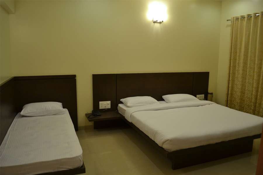 Hotel Sai Smaran Shirdi Dış mekan fotoğraf